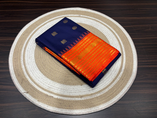 Semi Kanchipuram silk