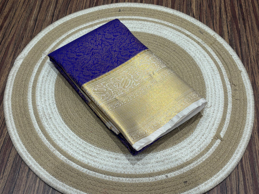 Semi Kanchipuram silk