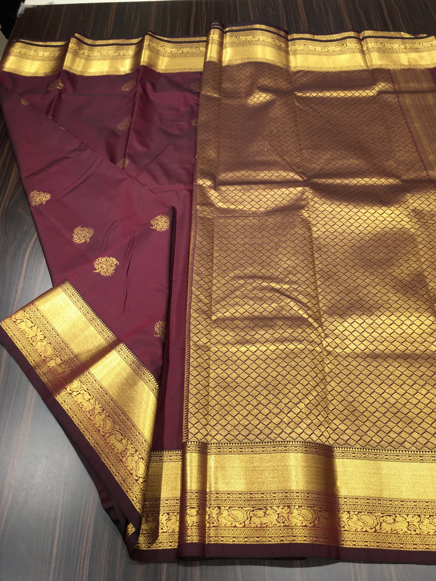 Semi Kanchipuram silk