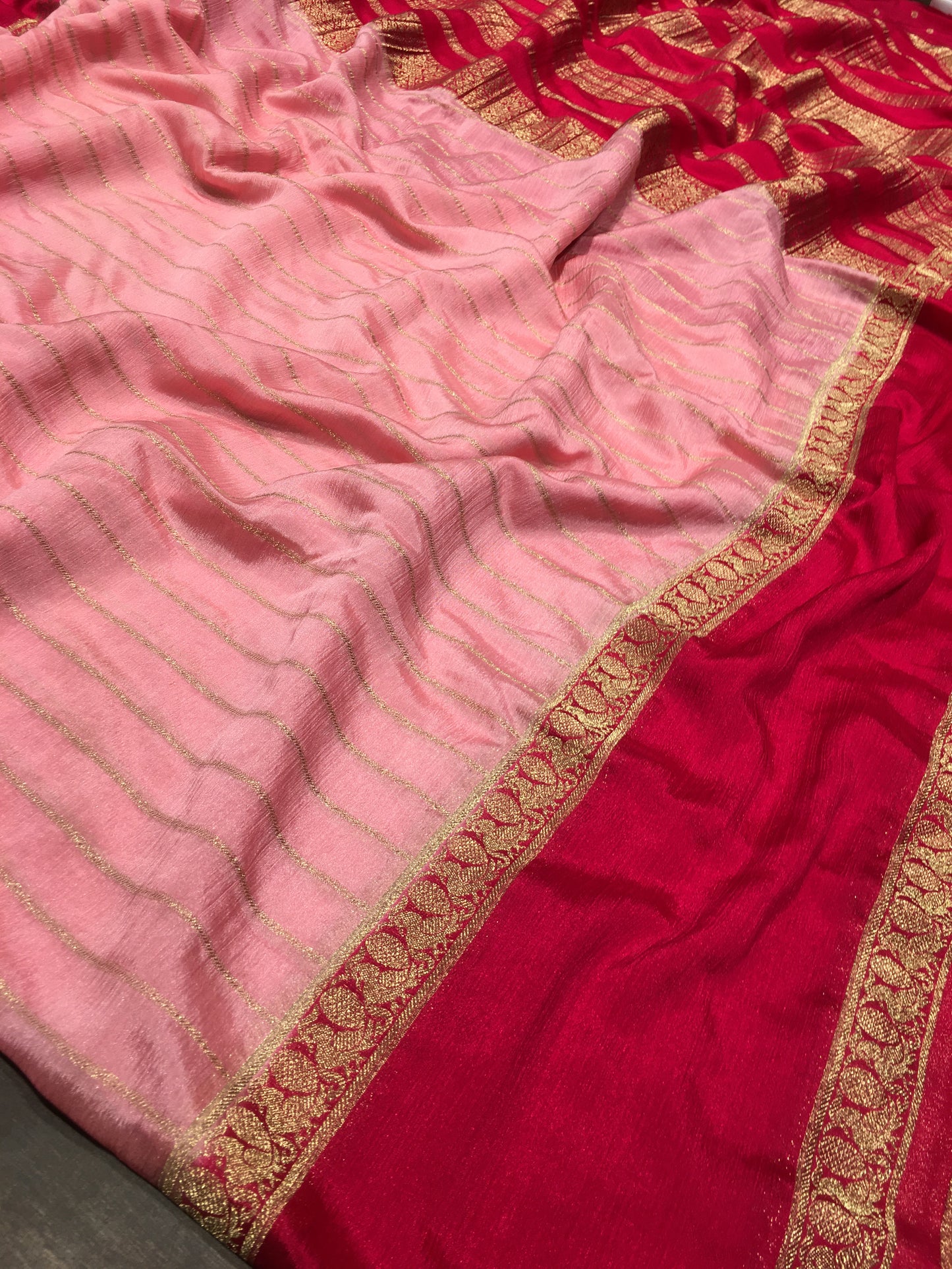 Wrinkle chiffon saree