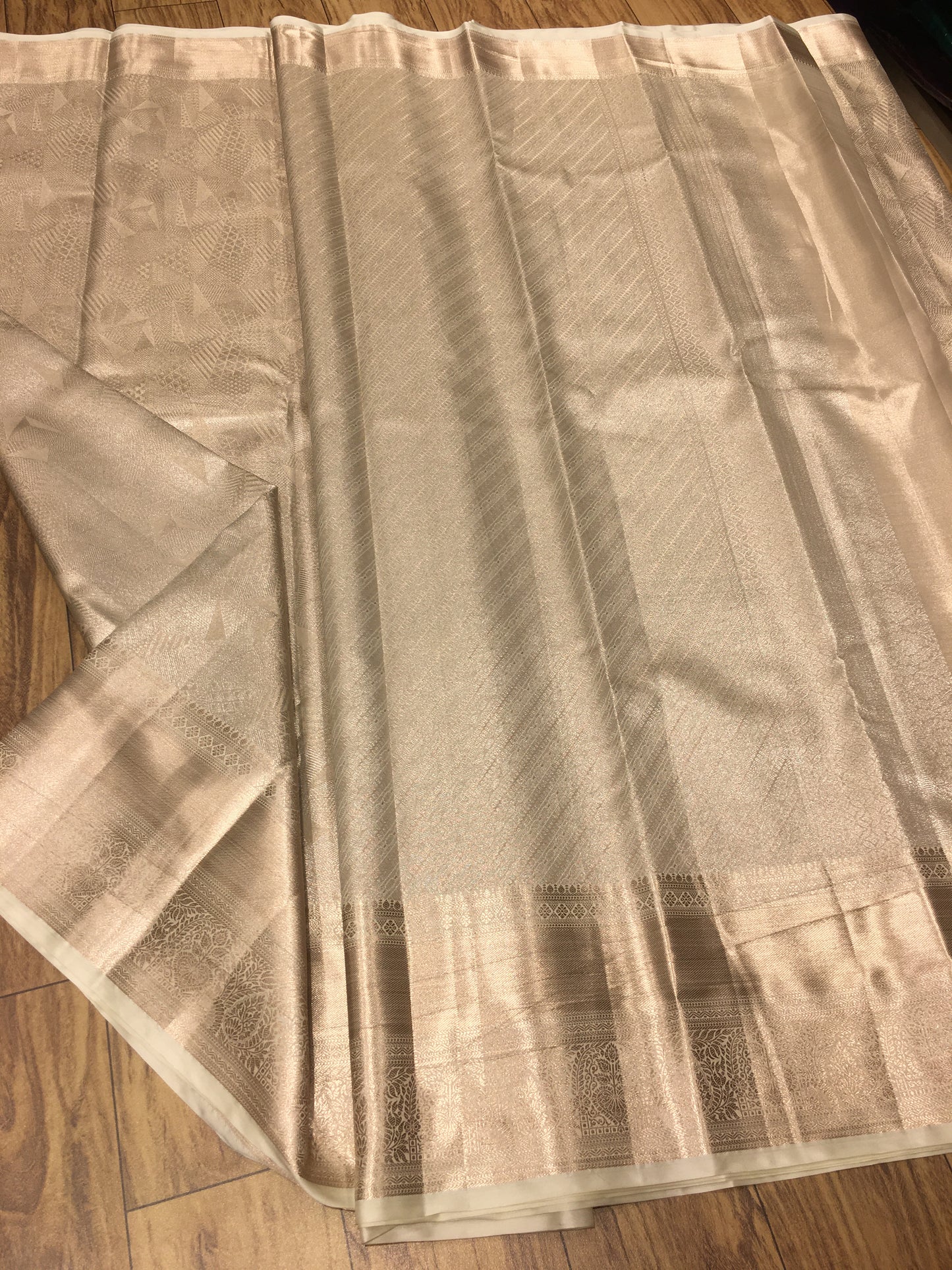 Semi Kanchipuram Silk