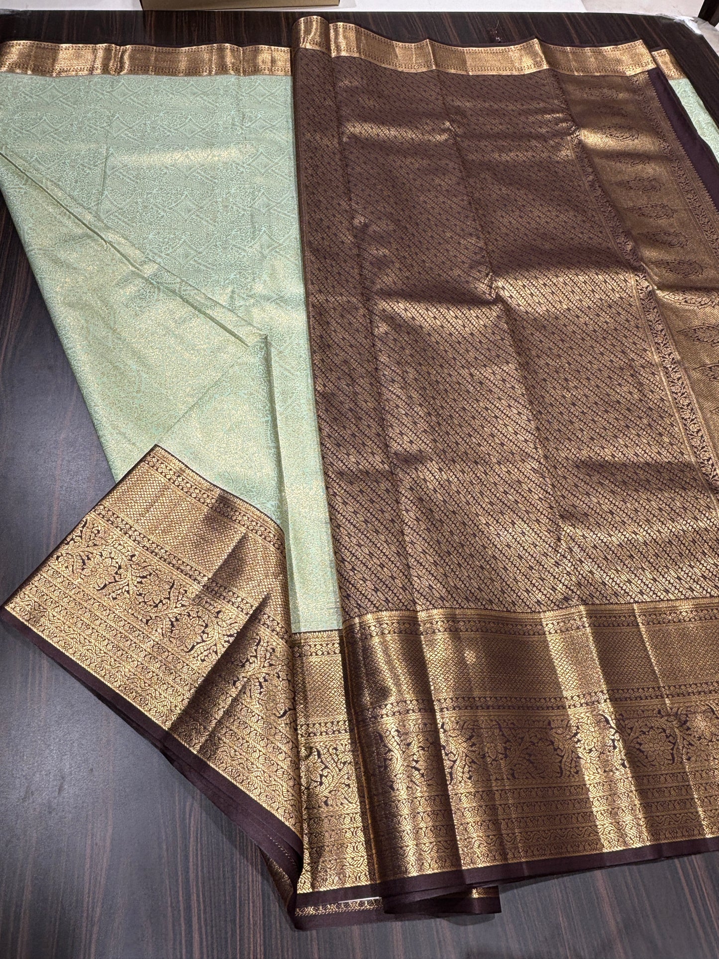 Semi Kanchipuram silk