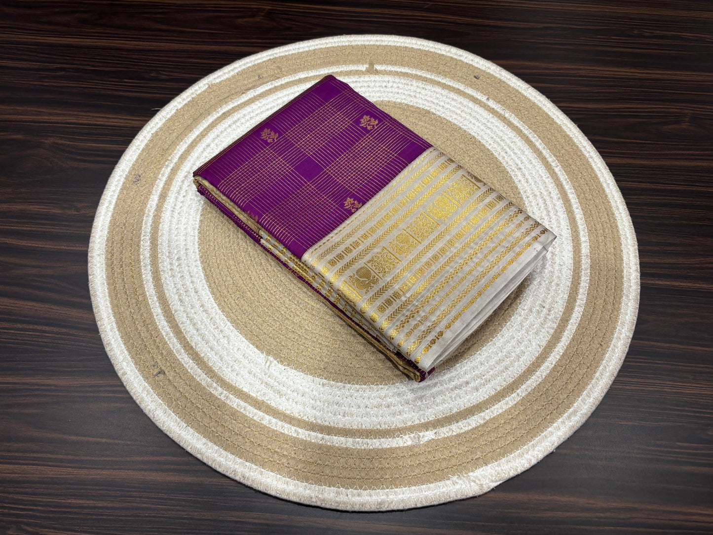 Semi Kanchipuram silk