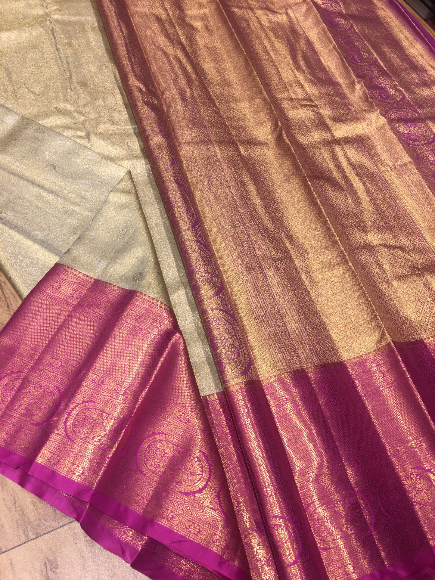 Semi Kanchipuram tissue