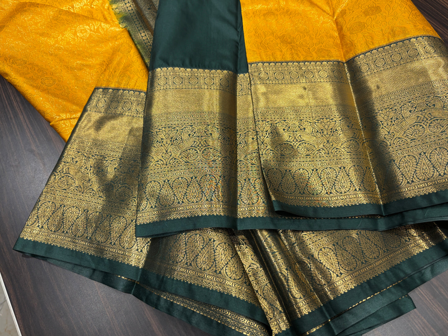 Semi Kanchipuram silk