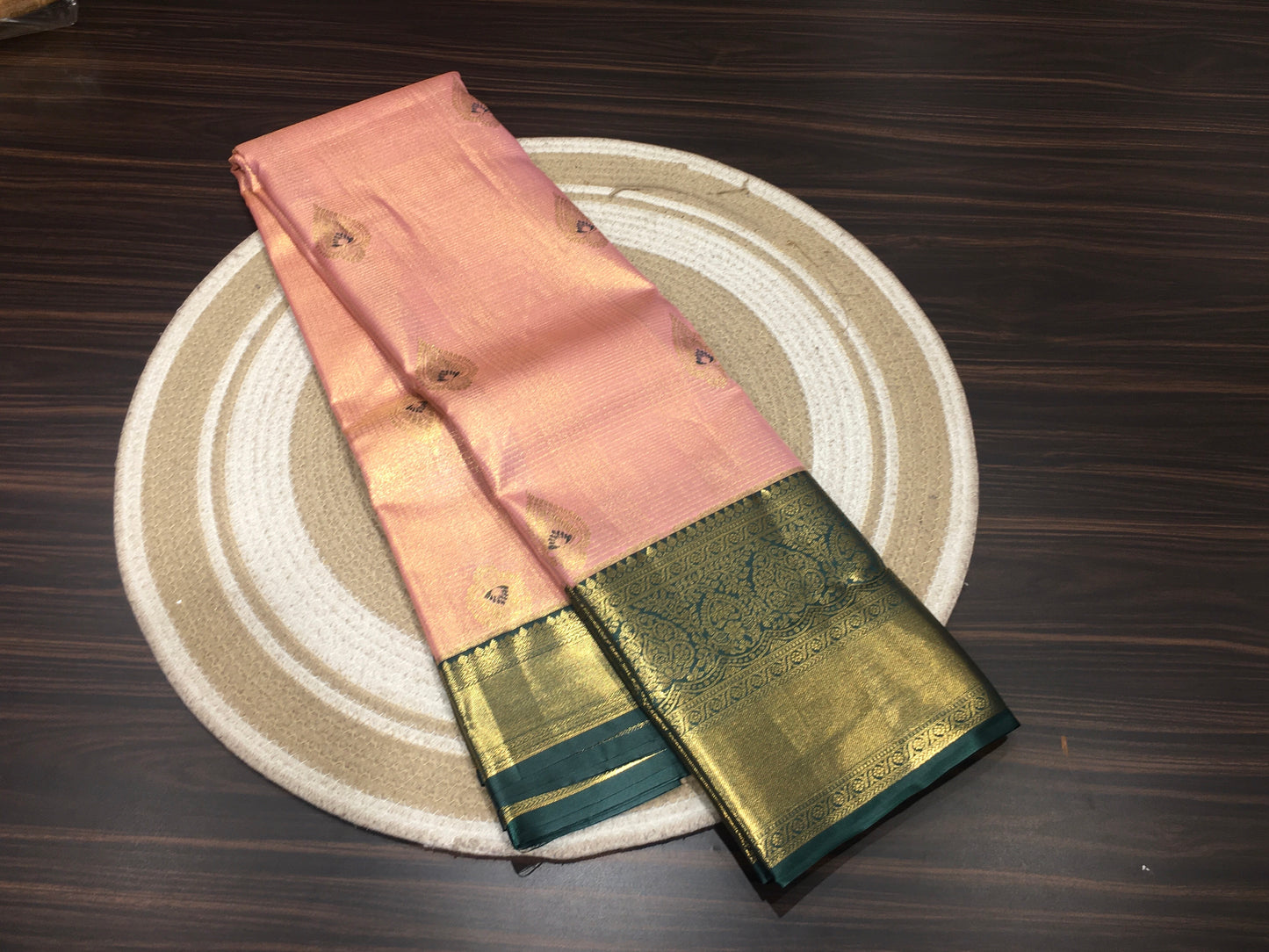 Semi Kanchipuram Tissue