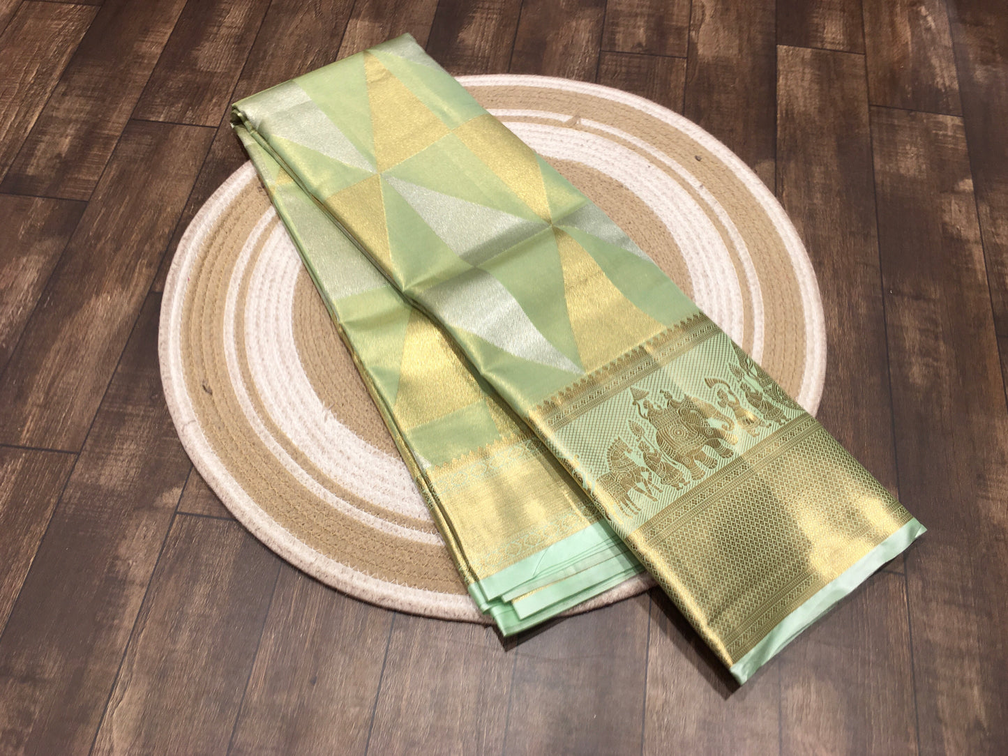 Semi Kanchipuram tissue