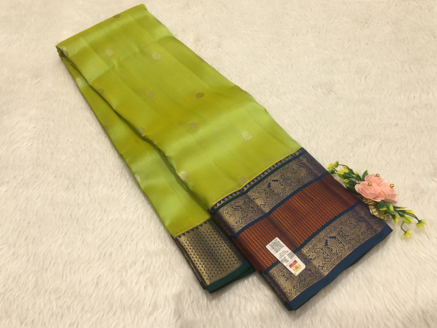Pure Kanchipuram silk