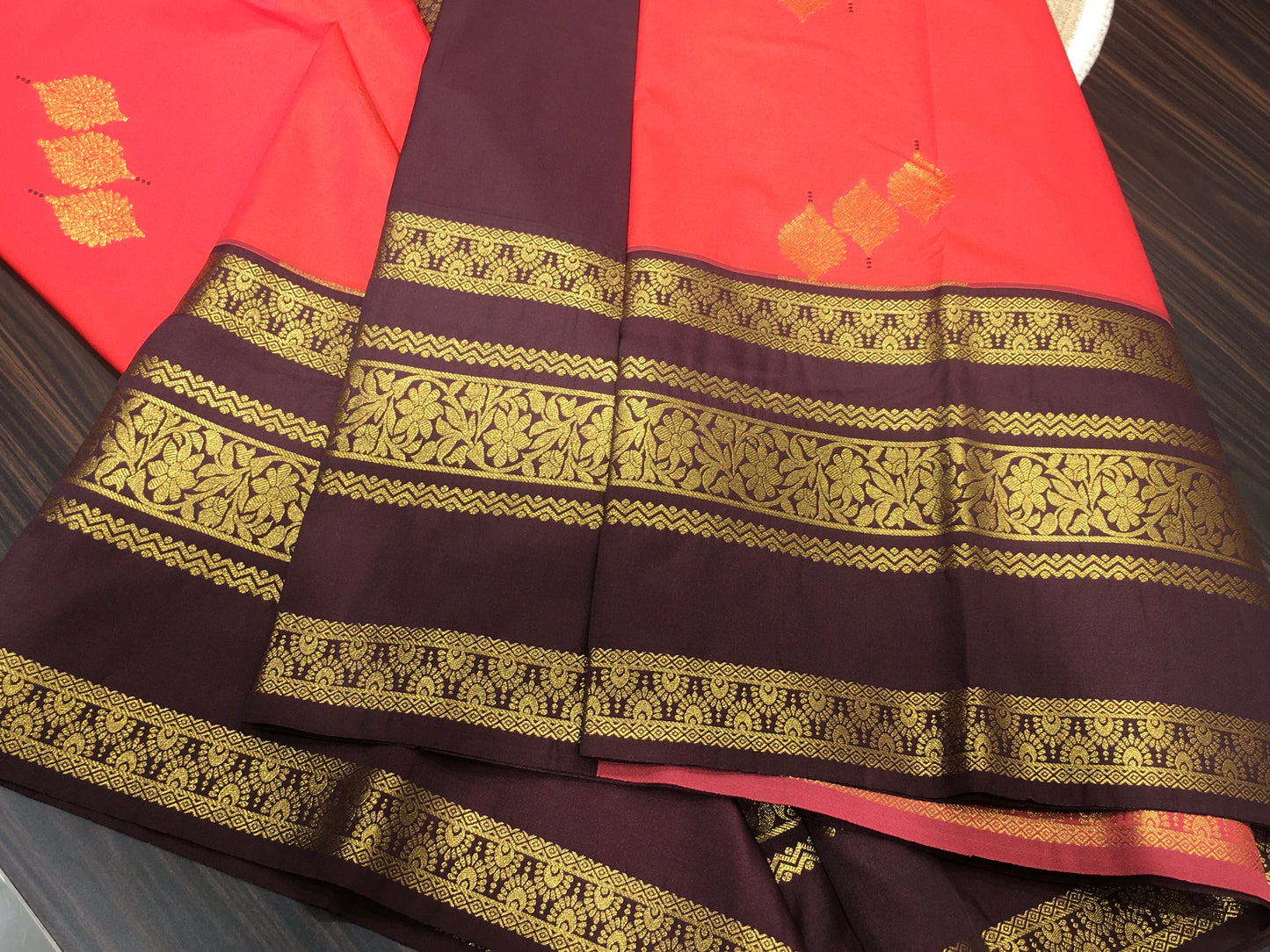 Semi Kanchipuram silk