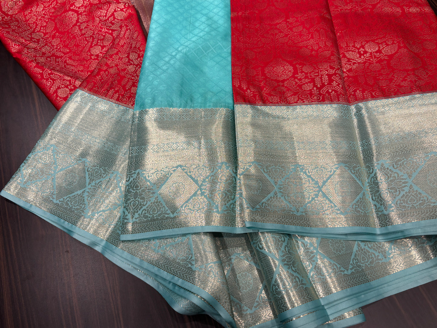Semi Kanchipuram silk
