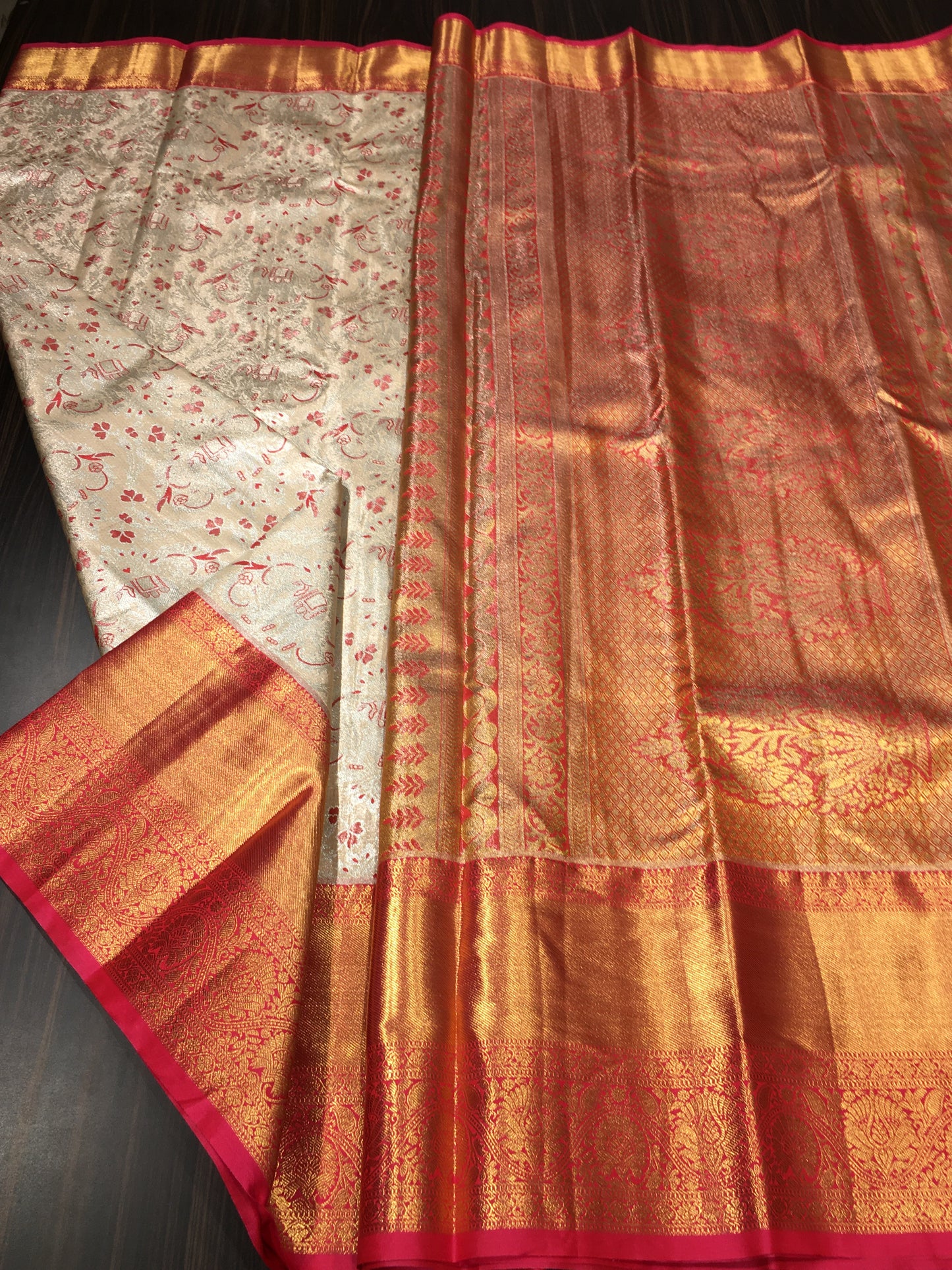 Semi Kanchipuram tissue