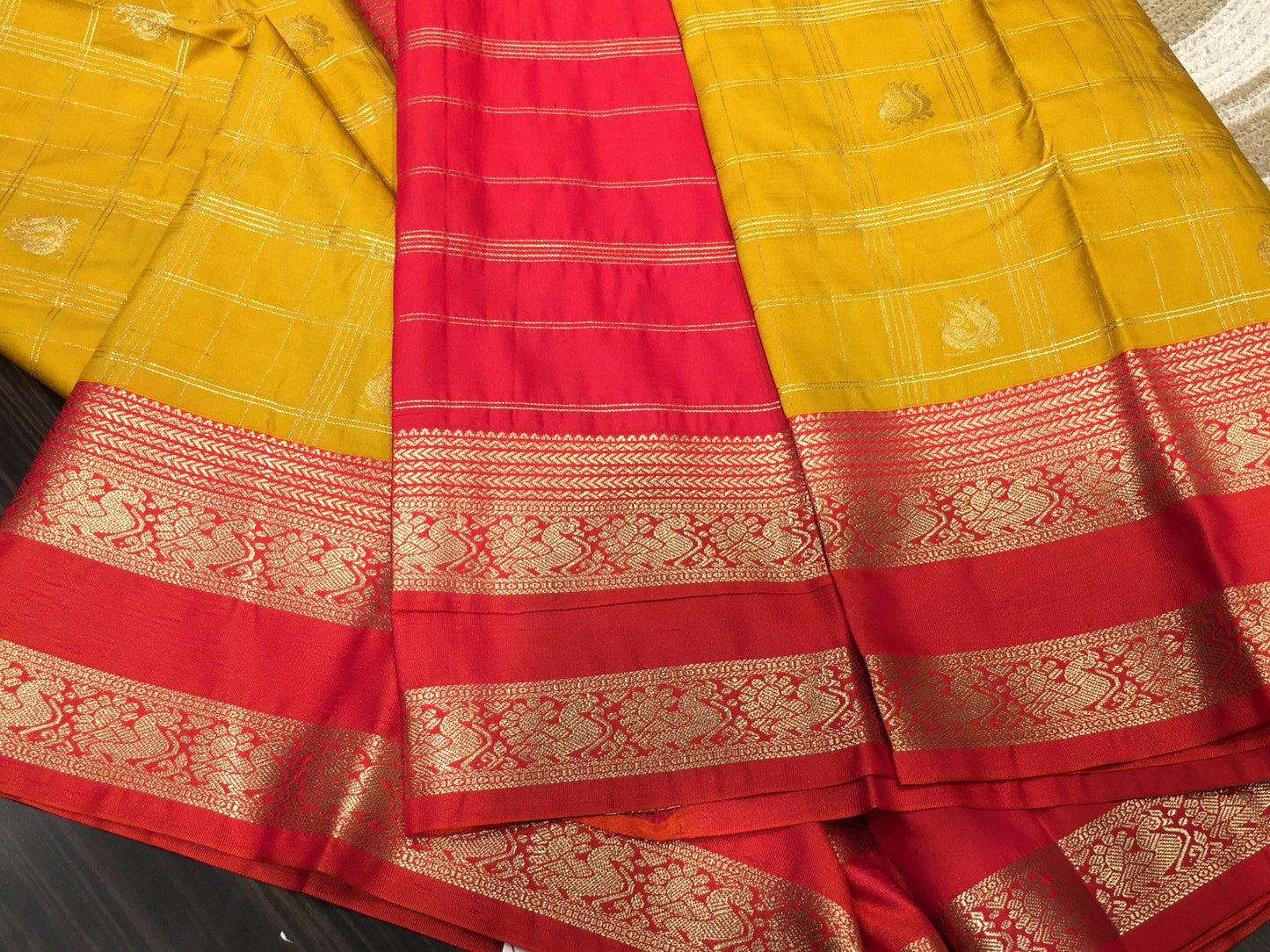 Semi Kanchipuram silk