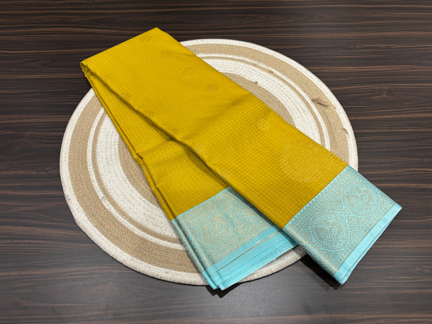 Semi Kanchipuram silk