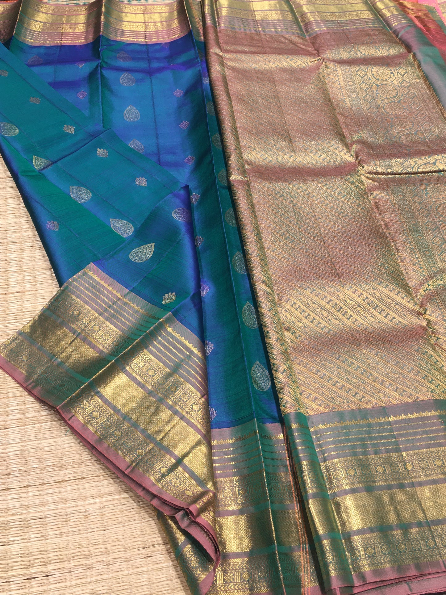 pure Kanchipuram silk