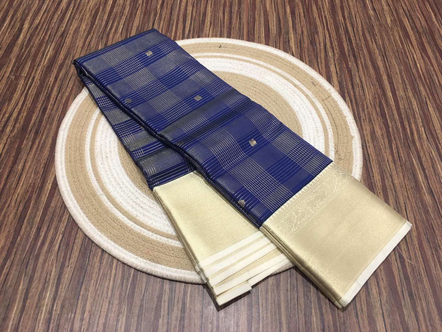 Semi Kanchipuram silk