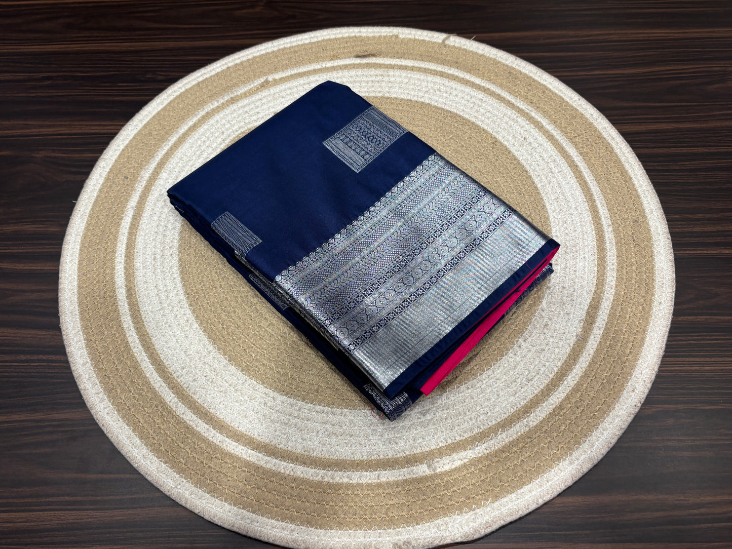 Semi Kanchipuram silk