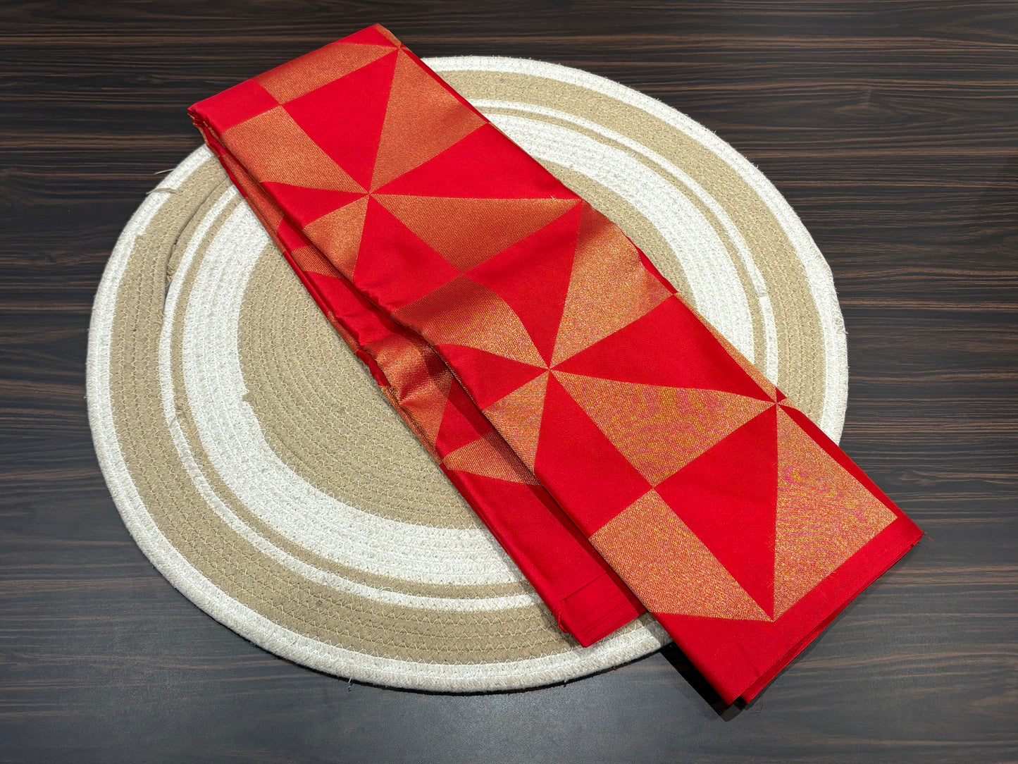Semi Kanchipuram silk