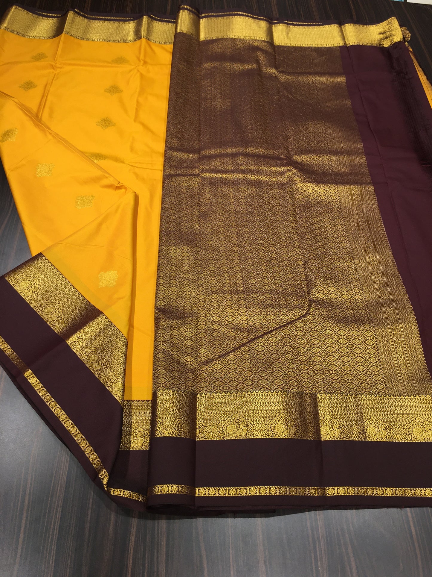 Semi Kanchipuram silk