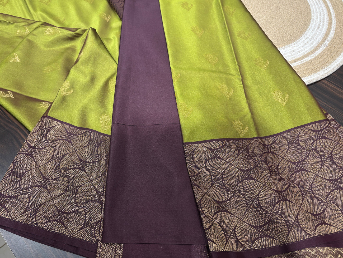 Semi Kanchipuram silk