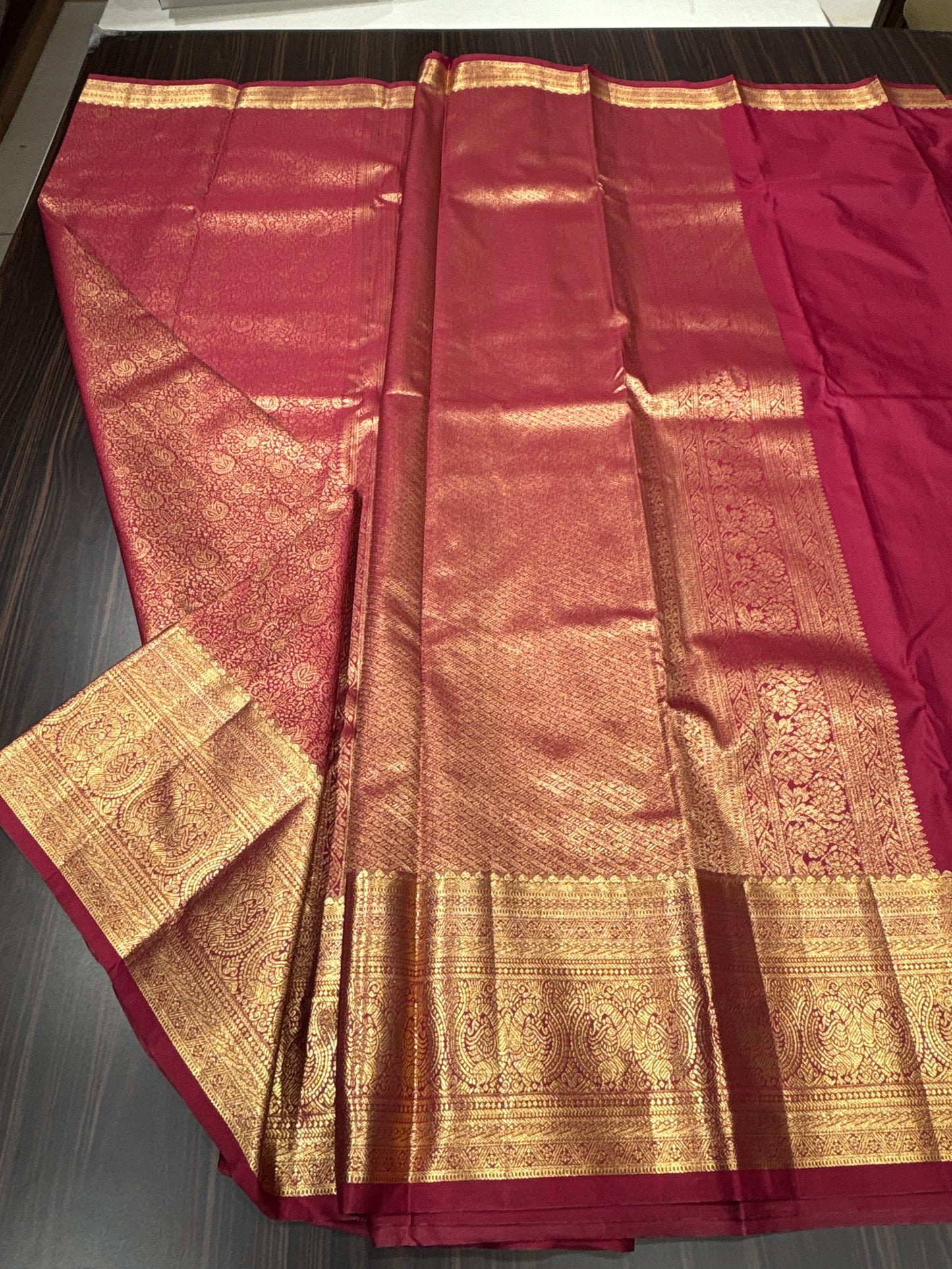 Semi Kanchipuram silk