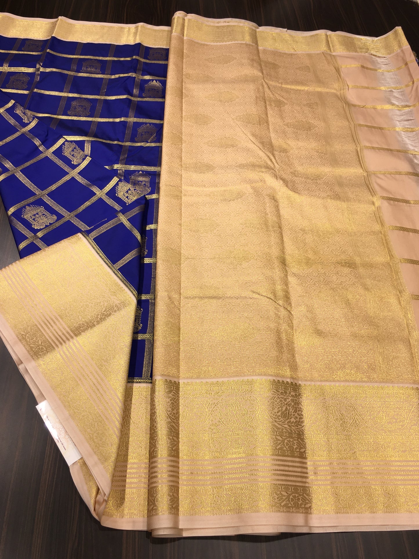 Semi Kanchipuram silk
