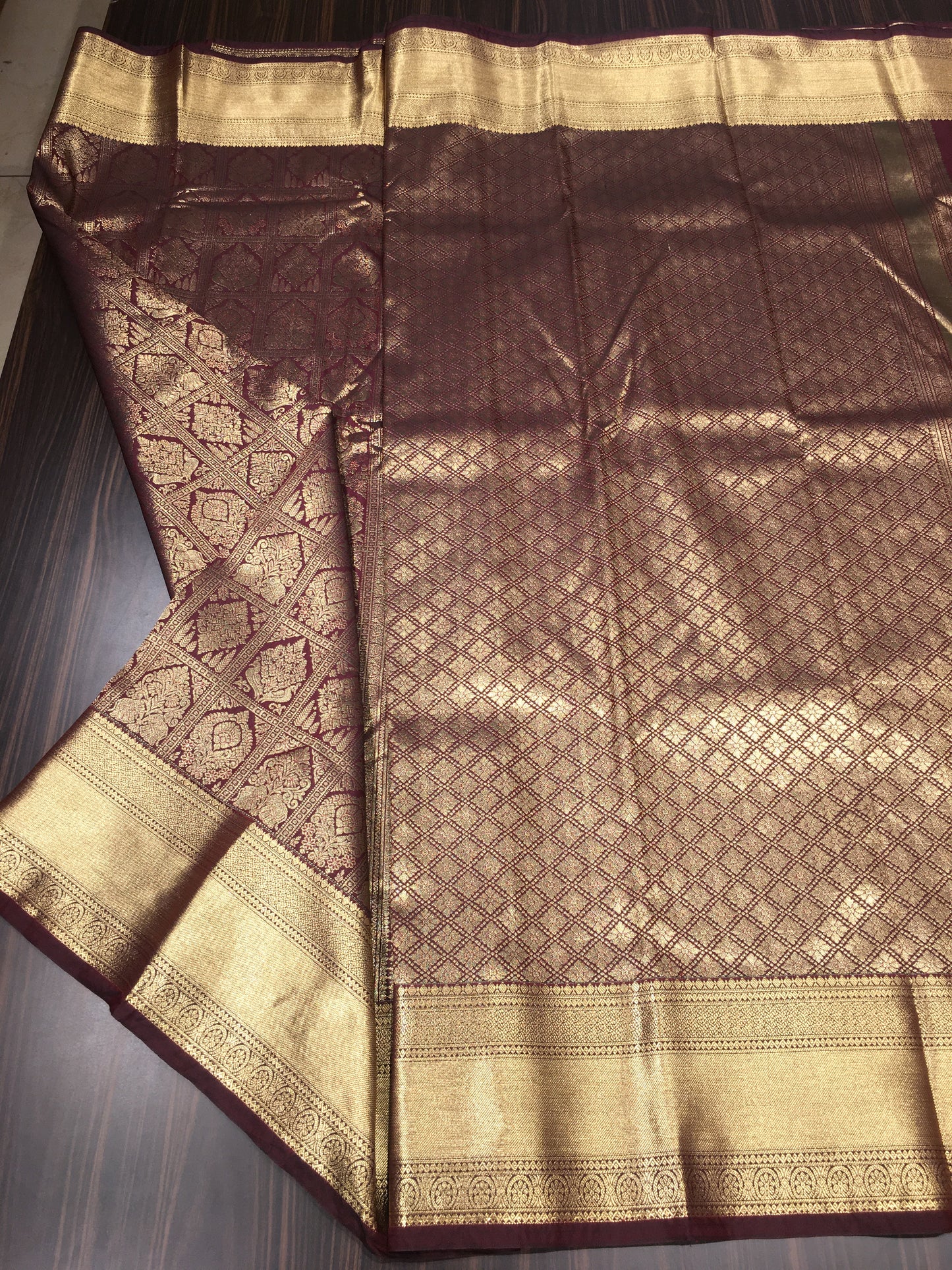 Semi Kanchipuram silk