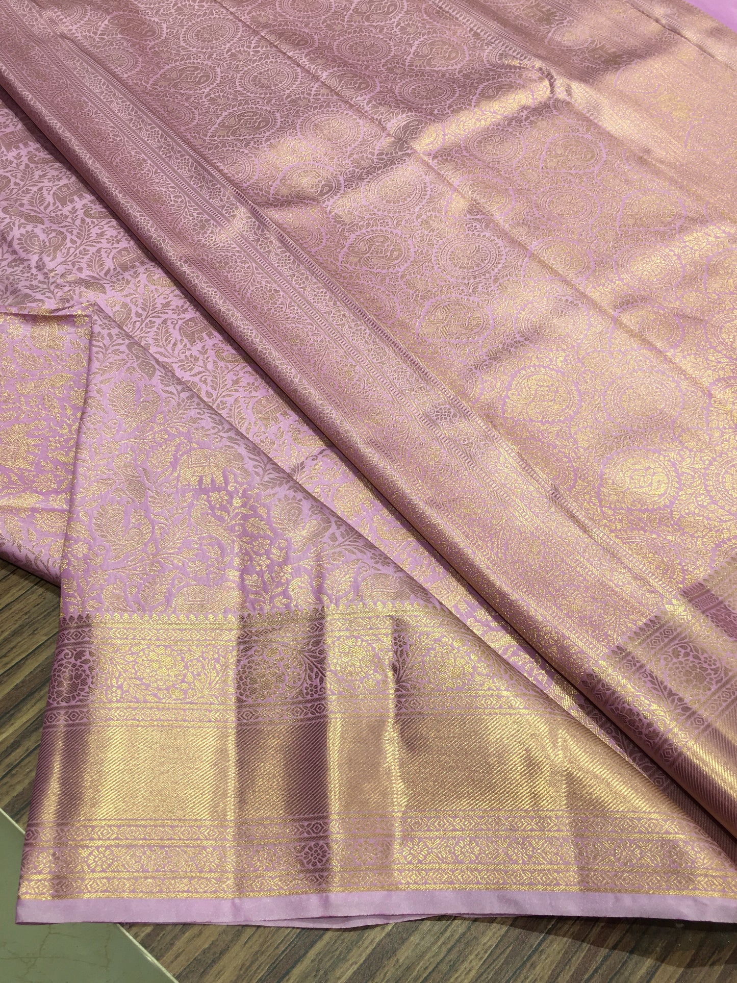 Semi Kanchipuram silk