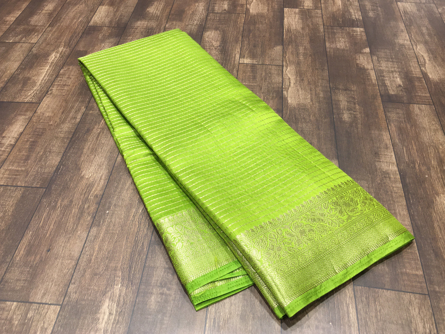 Dola silk saree