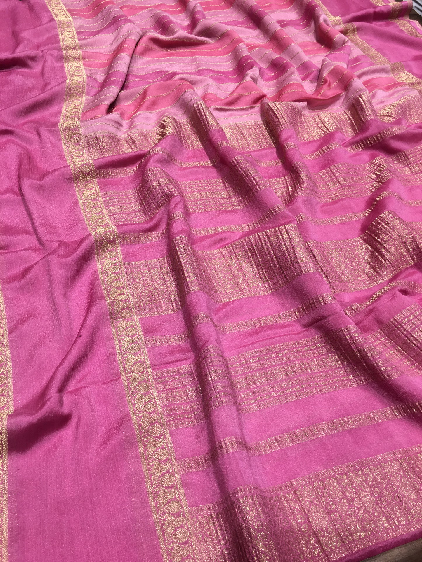 Wrinkle Chiffon Saree