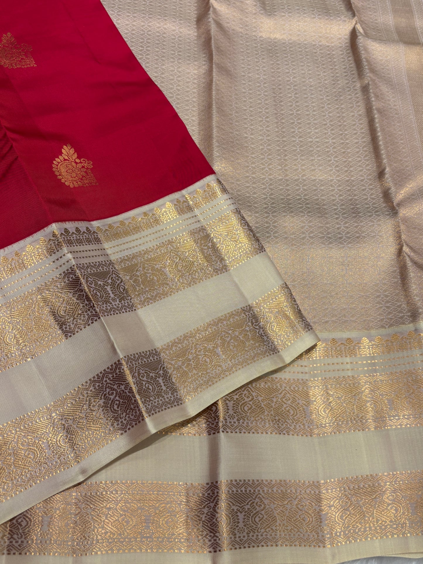 Pure Kanchipuram silk
