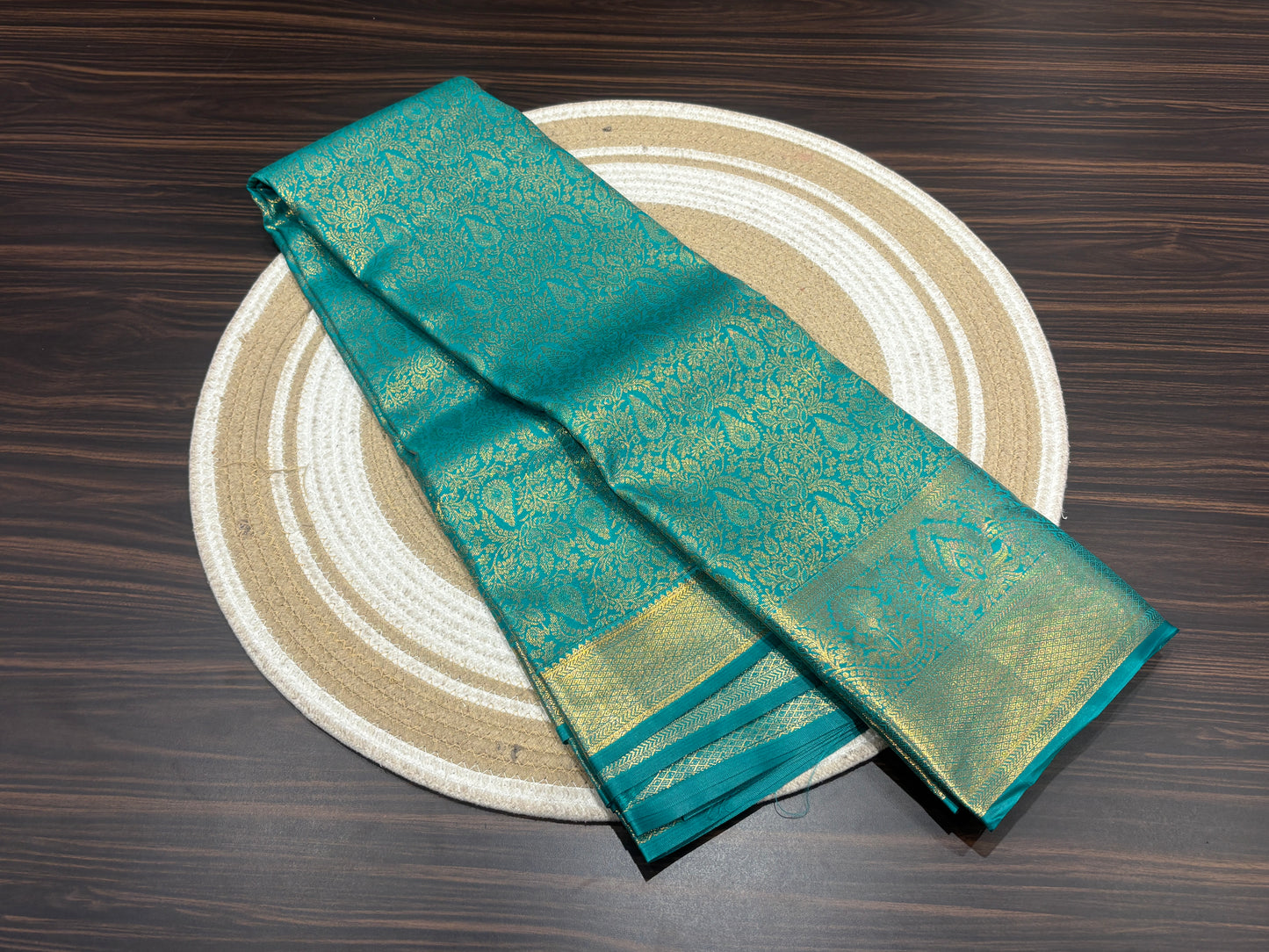 Semi Kanchipuram silk
