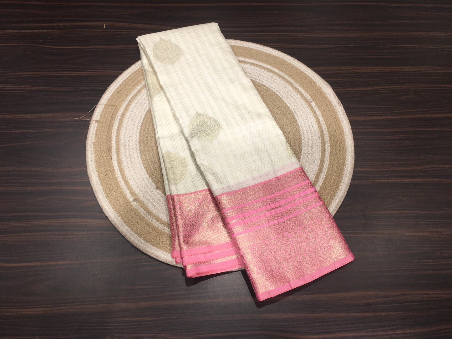 Semi Kanchipuram silk