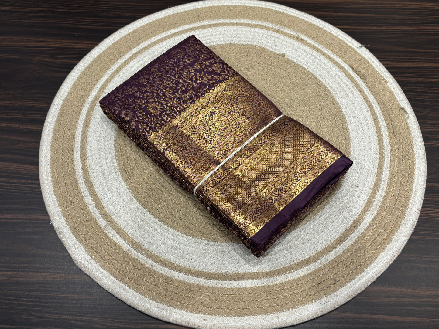 Semi Kanchipuram silk