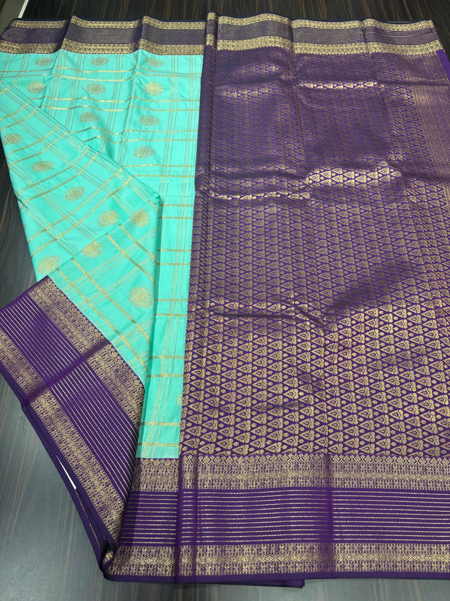 Semi Kanchipuram silk