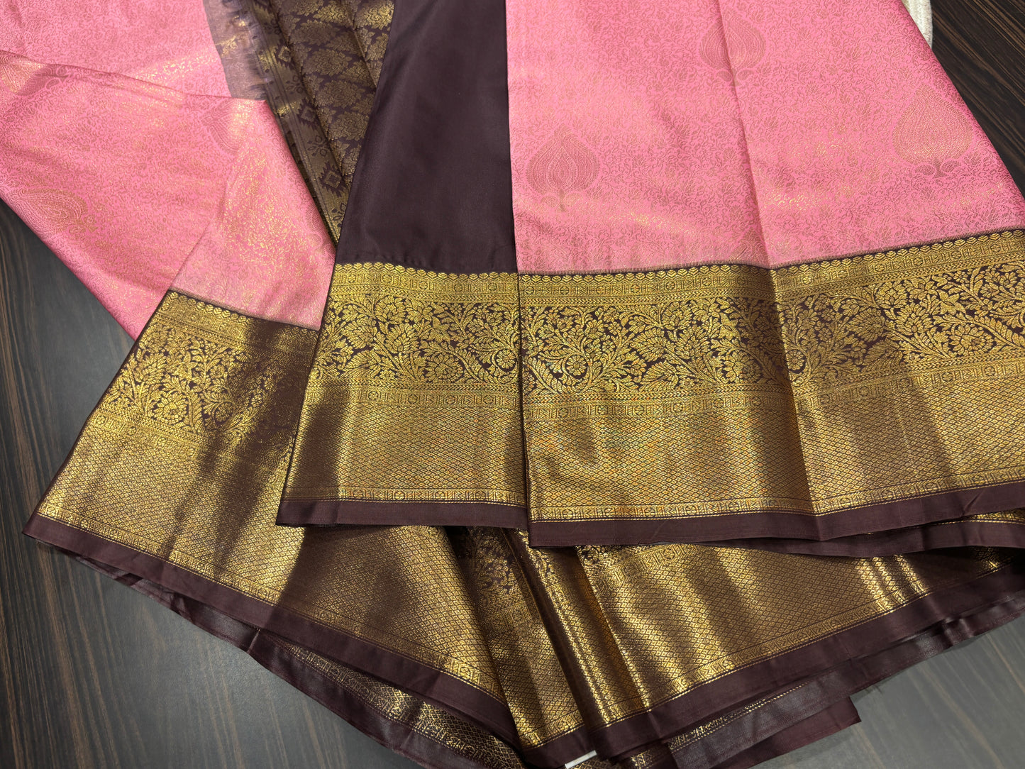 Semi Kanchipuram silk
