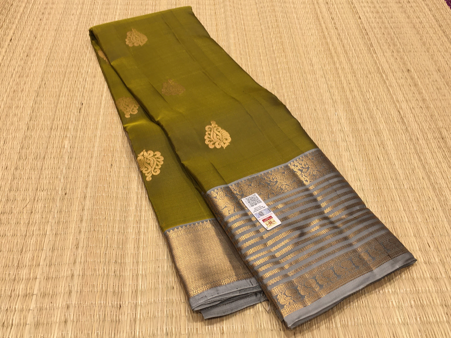 Pure Kanchipuram silk