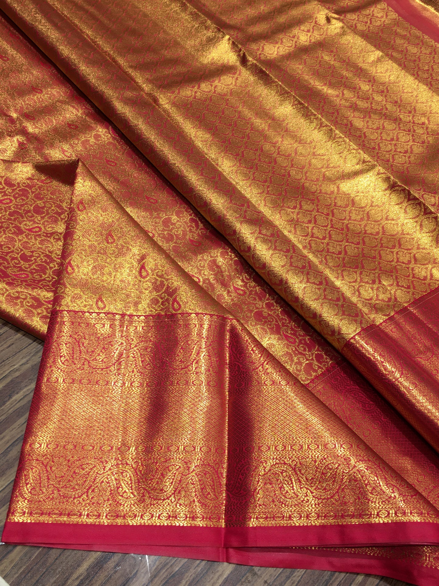 Semi kanchipuram tissue