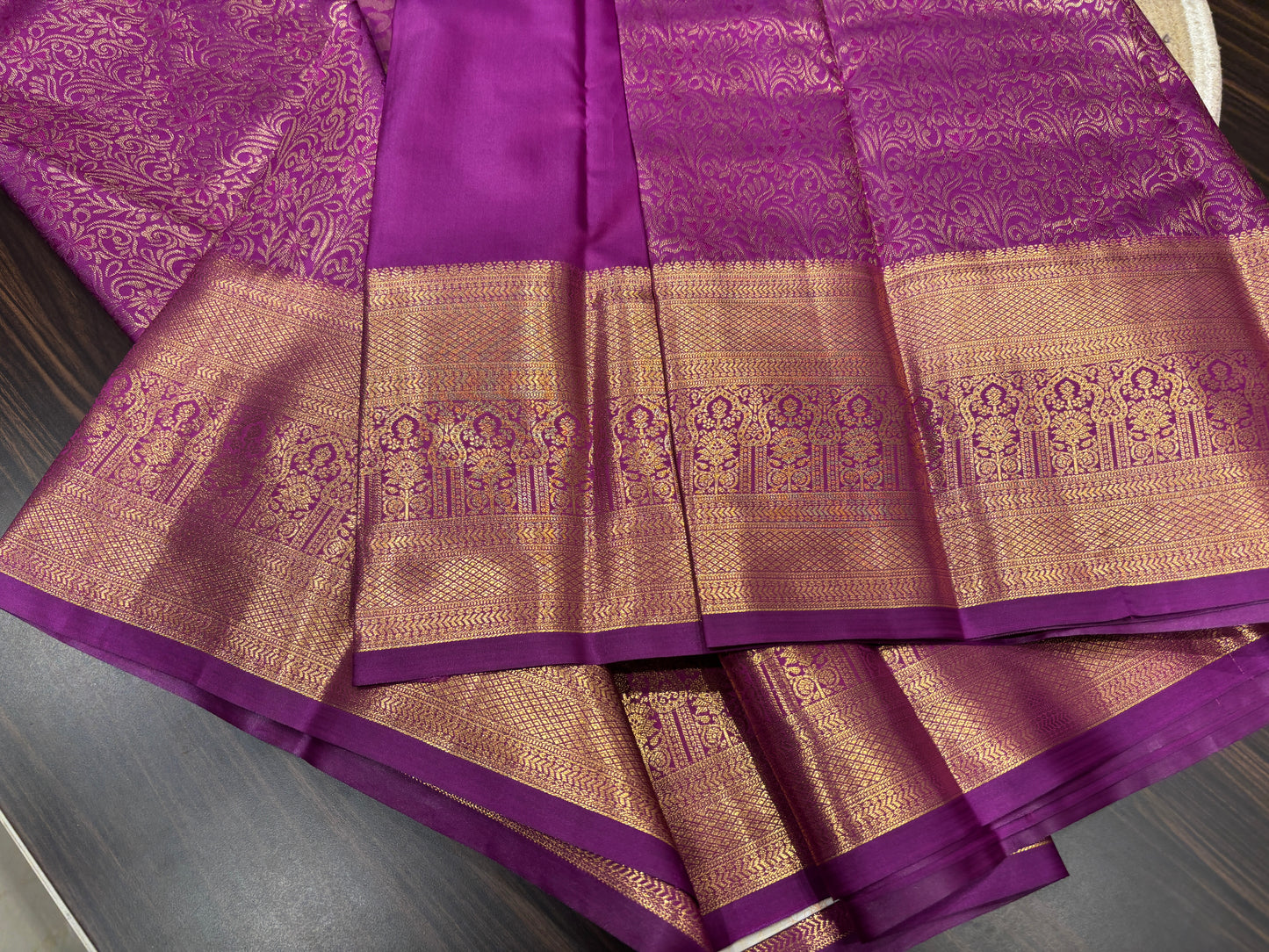 Semi Kanchipuram silk