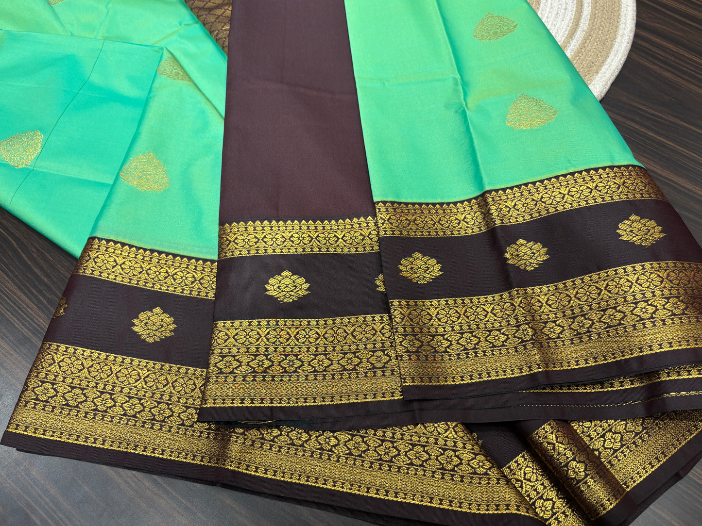 Semi Kanchipuram silk