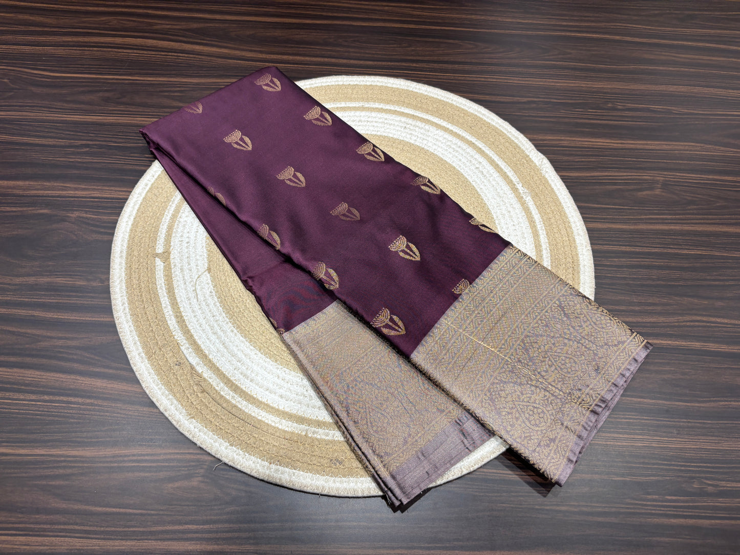 Semi Kanchipuram silk