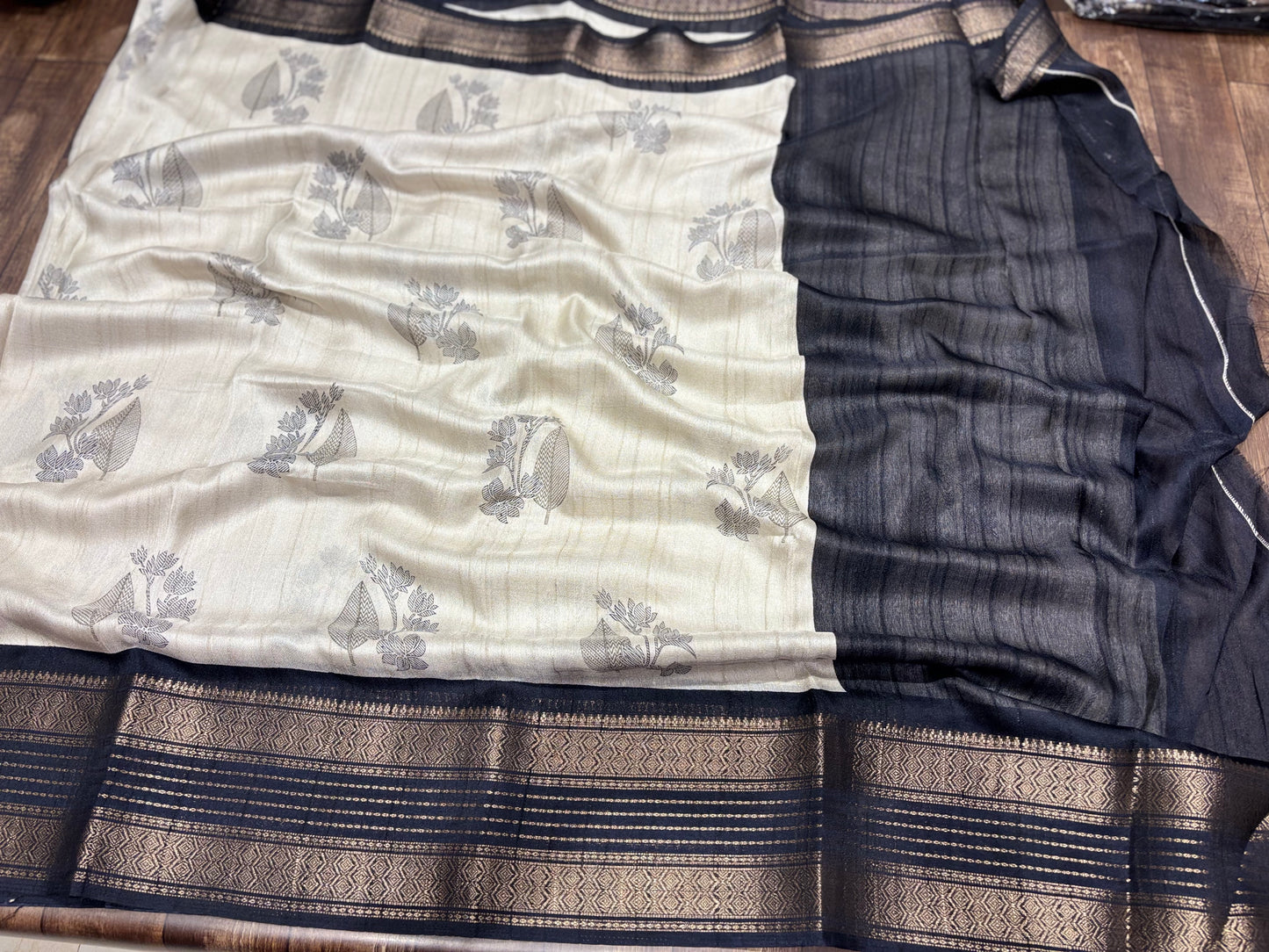Fancy saree
