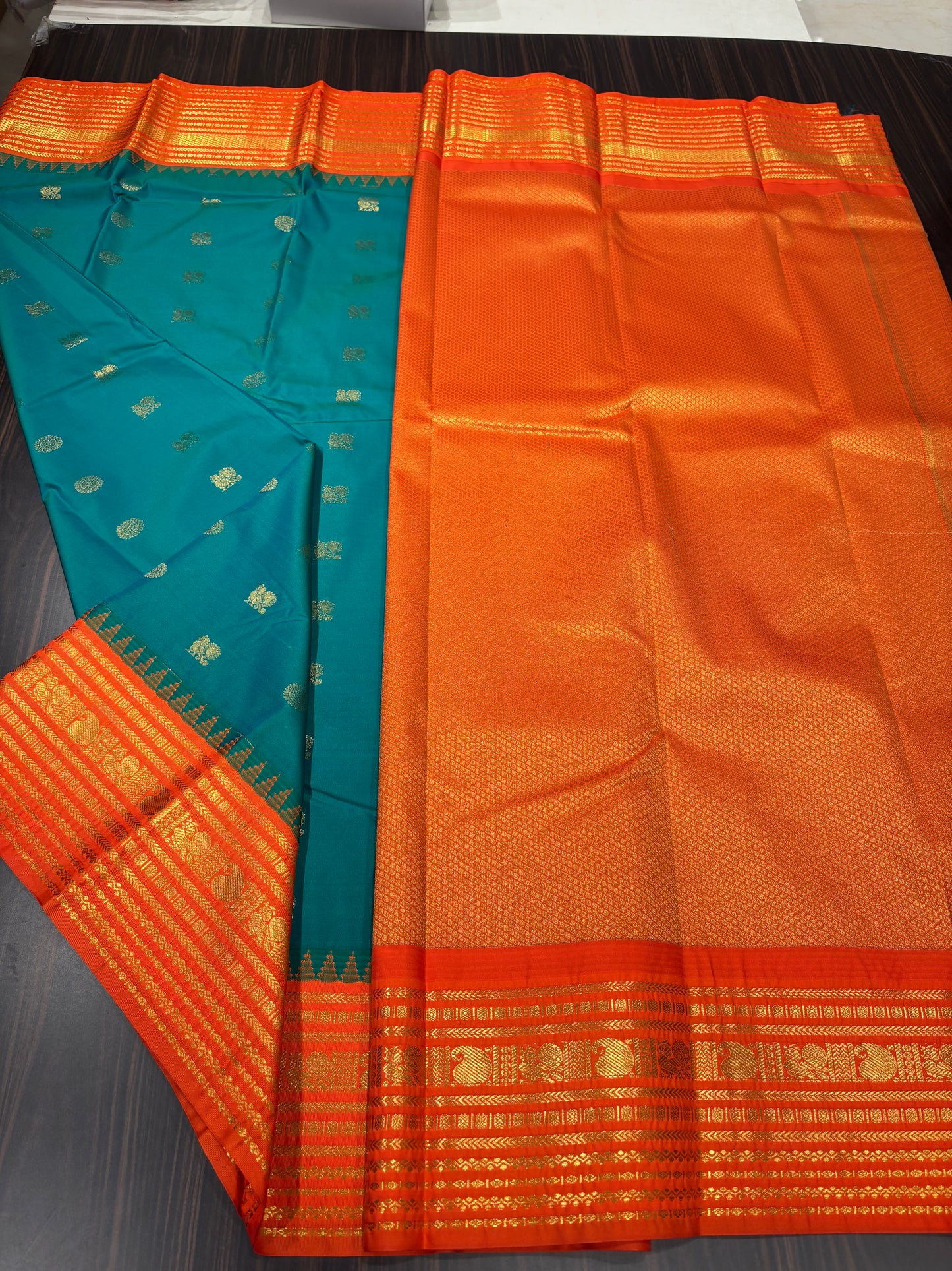 Semi Kanchipuram silk