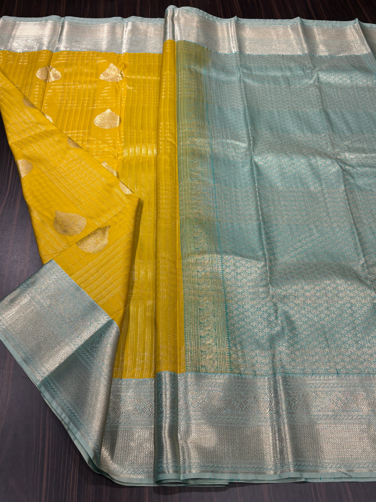 Semi Kanchipuram silk
