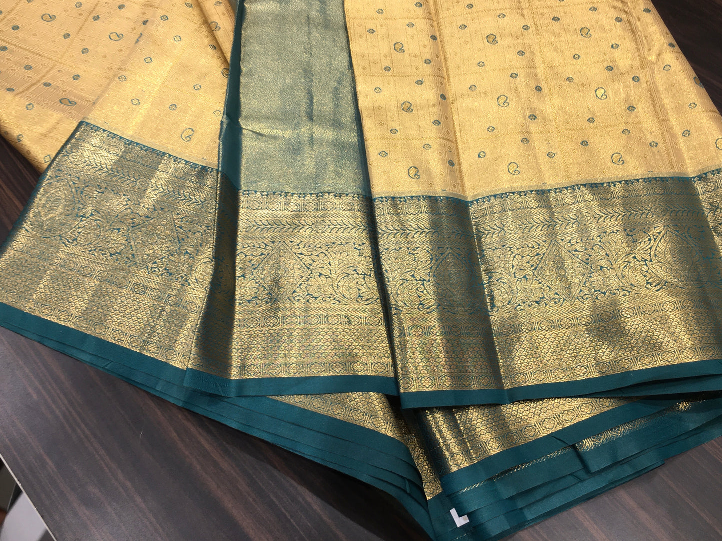 Semi Kanchipuram tissue