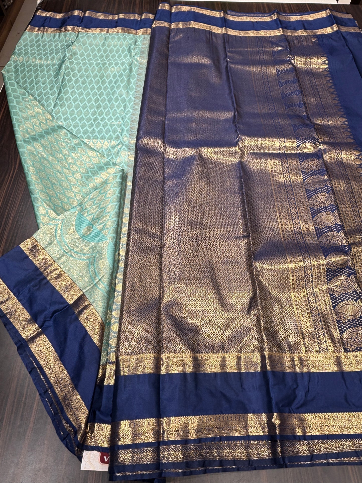 Semi Kanchipuram silk