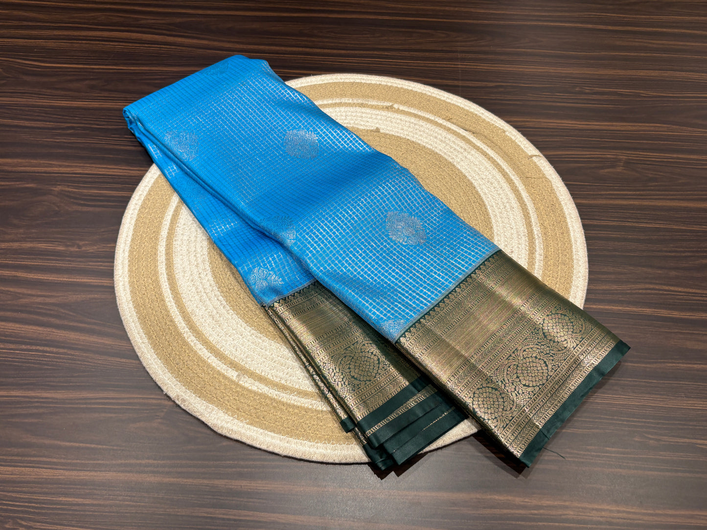 Semi Kanchipuram silk