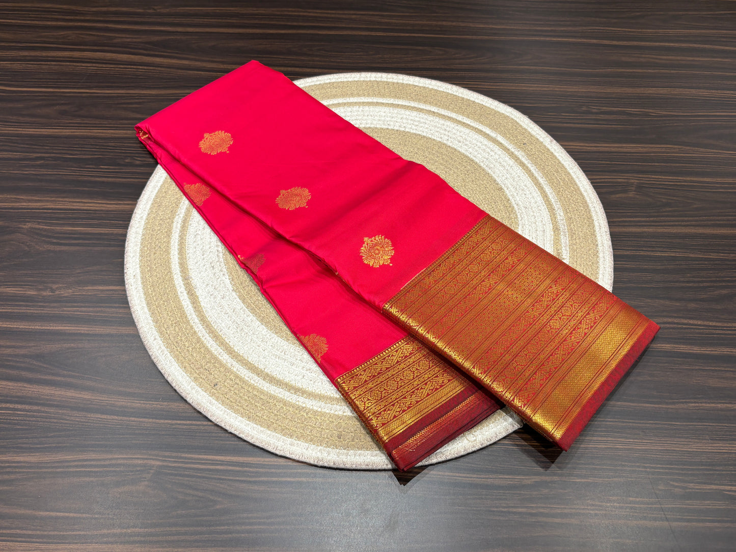 Semi Kanchipuram silk