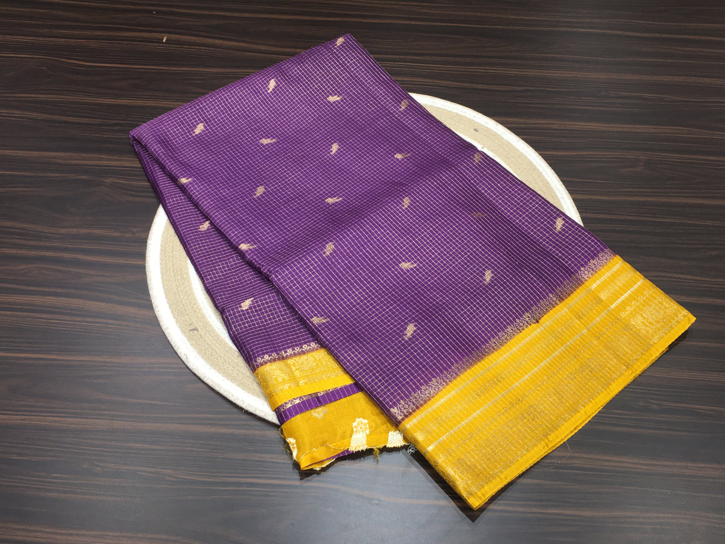 Moonga crape saree
