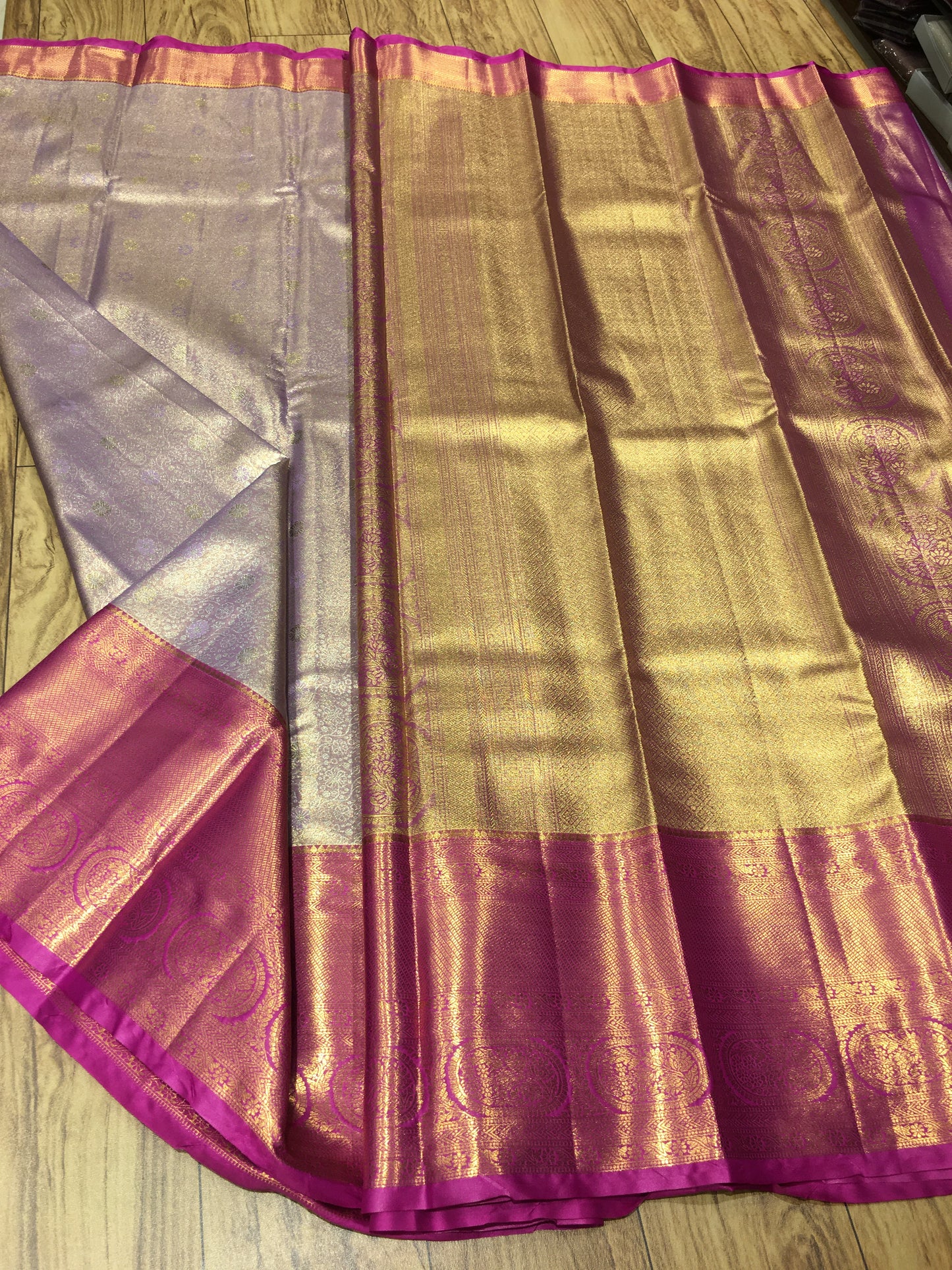 Semi Kanchipuram tissue