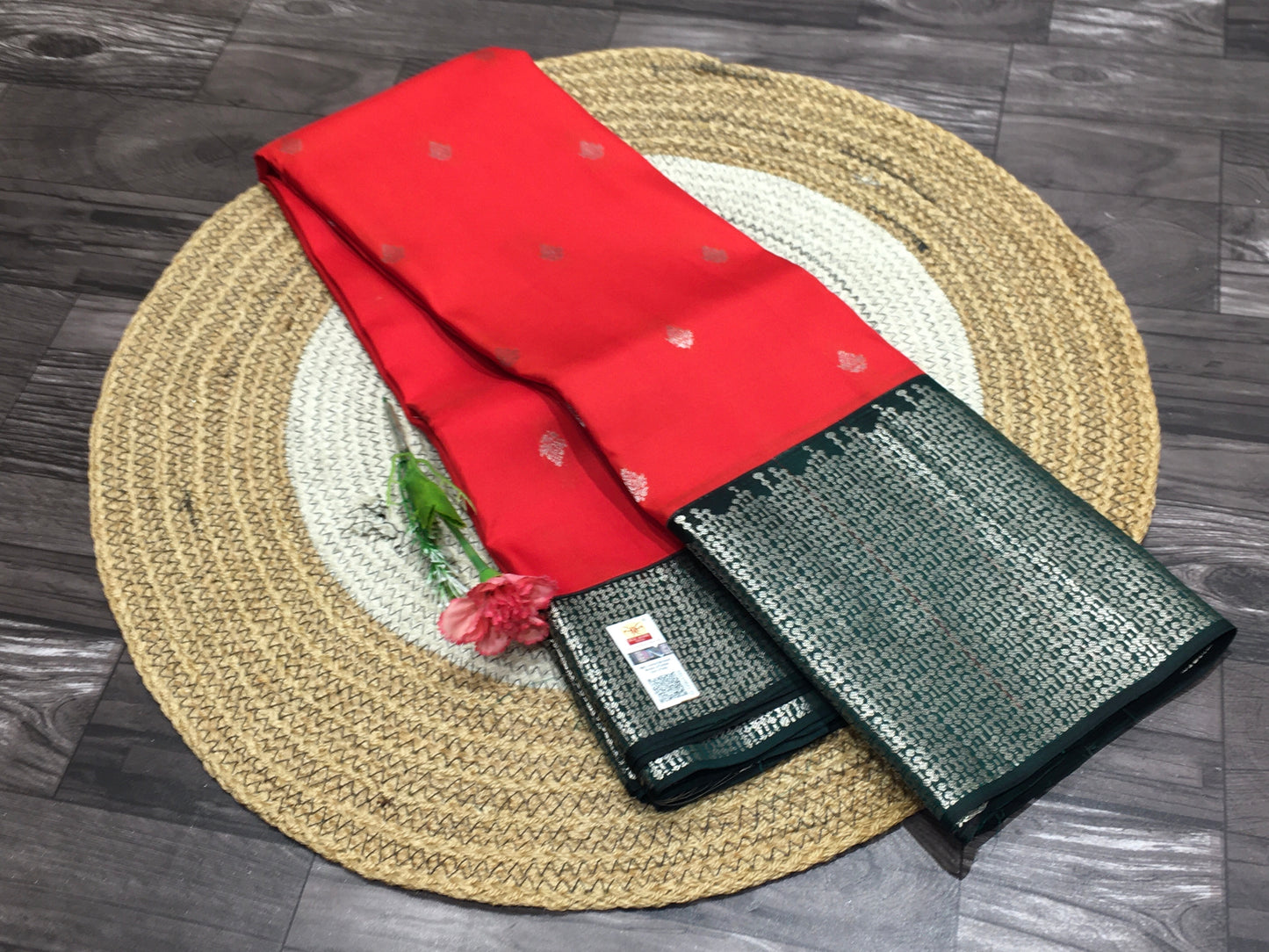 Pure kanchipuram silk